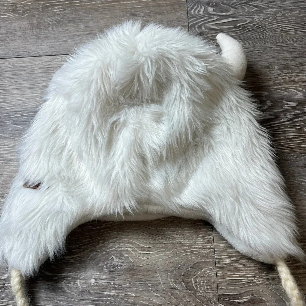 Knitwits Yeti Monster Trapper Hat Unisex OS White Wool Faux Fur Earflap Beanie